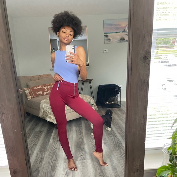 Burgundy Skinny Dress Pants For Any Occasion Double Zipped Extra Comfort - Picture 2 of 16